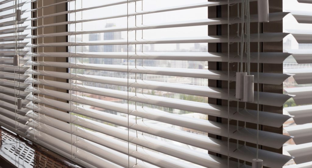 Horizontale jaloezieën - Zonwering binnen