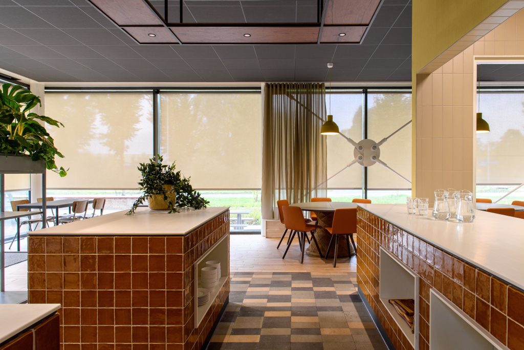 Stijlvolle daglichtregulatie met optimale akoestiek – Apeldoorn - Afbeelding 7